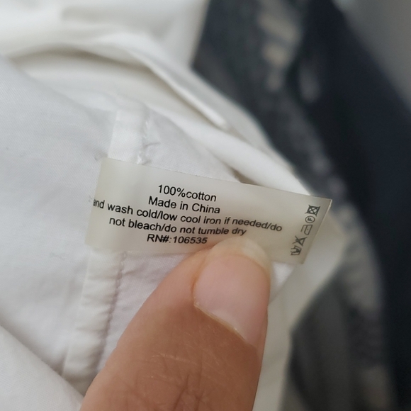 《 Sundays 》 Puff Sleeve Button Down Blouse - Picture 6 of 10